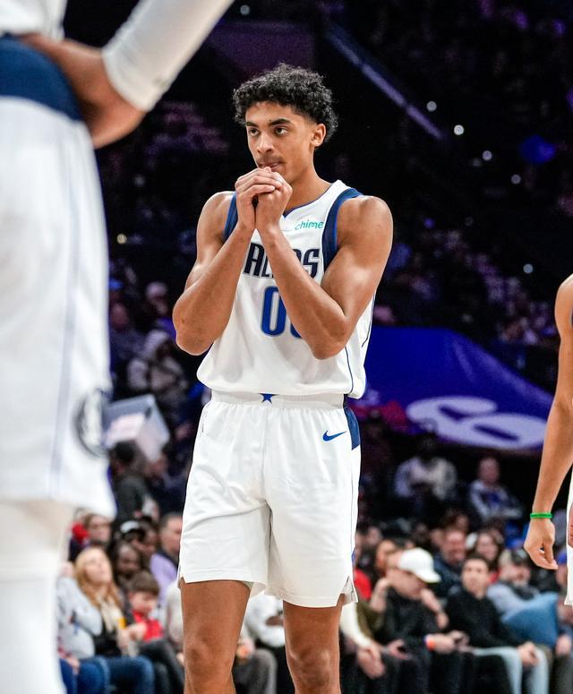 76人战胜独行侠,喜迎两连胜 76人战胜独行侠,喜迎两连胜