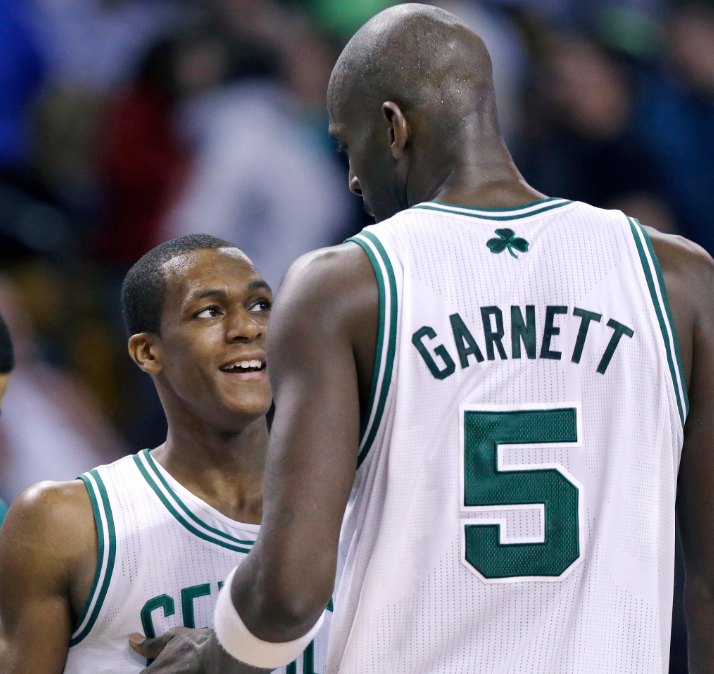 朗多在场上发挥领导能力备受称赞的简单介绍 朗多在场上发挥领导能力备受称赞的简单介绍